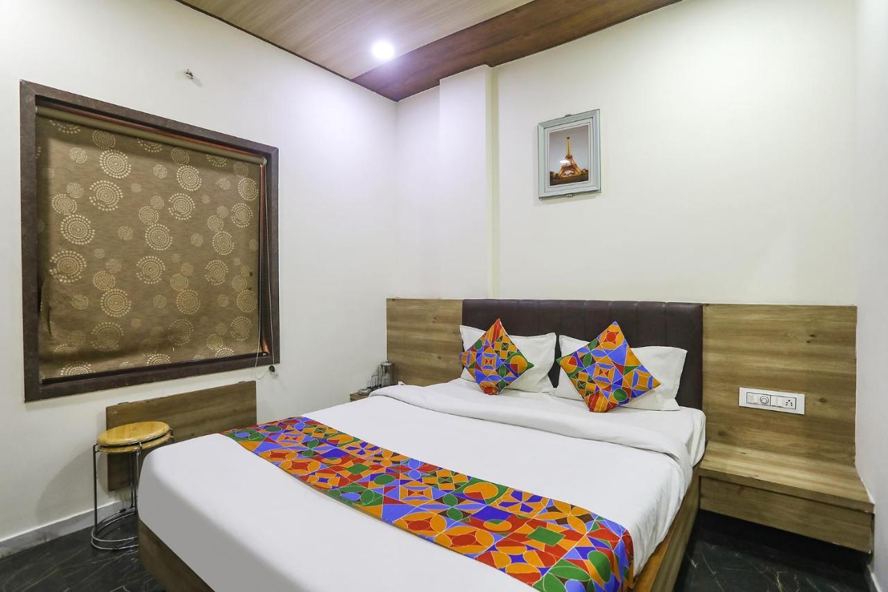 Hotel Vedanta Inn Nagpur Buitenkant foto