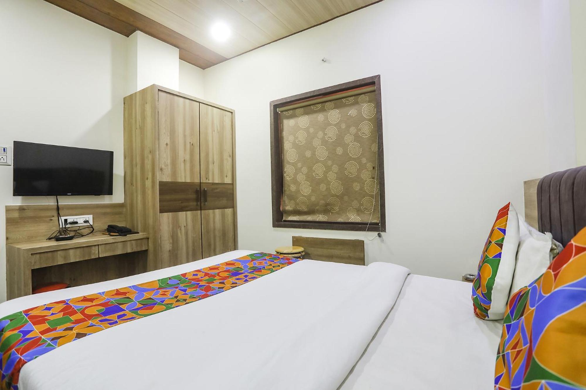 Hotel Vedanta Inn Nagpur Buitenkant foto